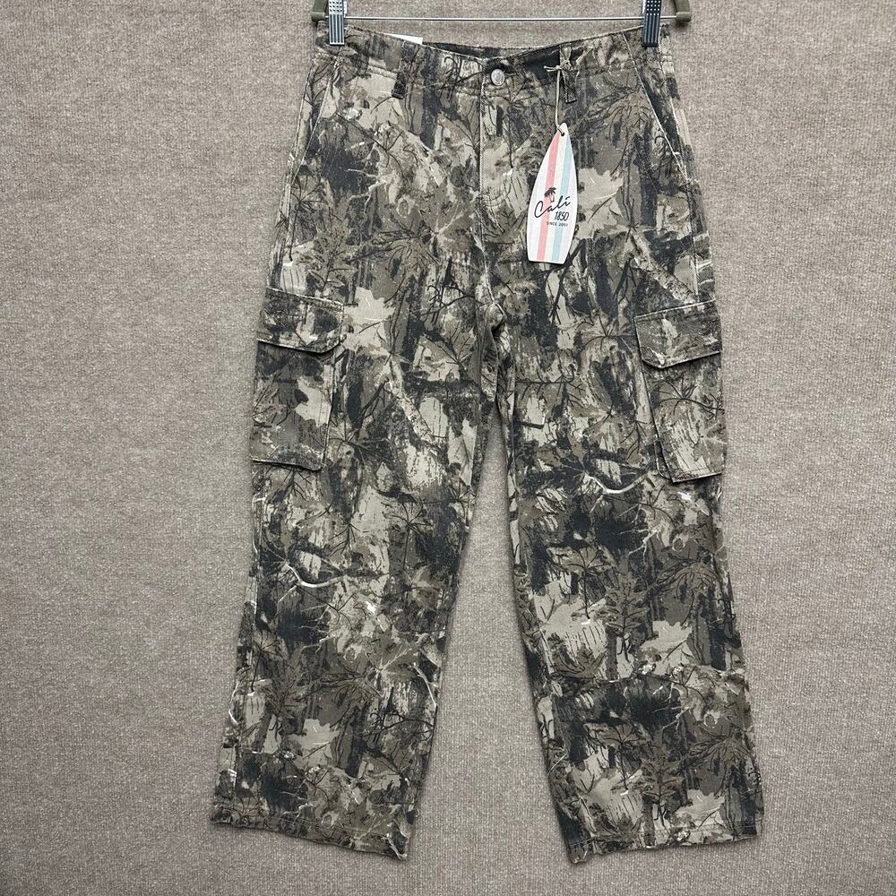 Cali 1850 Women’s Camo Cargo Pants 9/29 Wide Leg Low Rise Baggy Y2K Utility 30W
